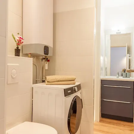 Daumas 3-moderne Et 툴롱