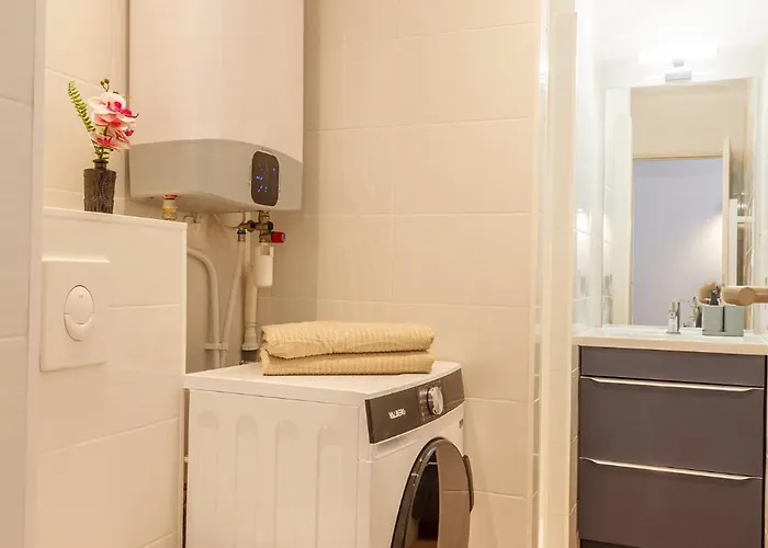 Daumas 3-moderne Et Τουλόν