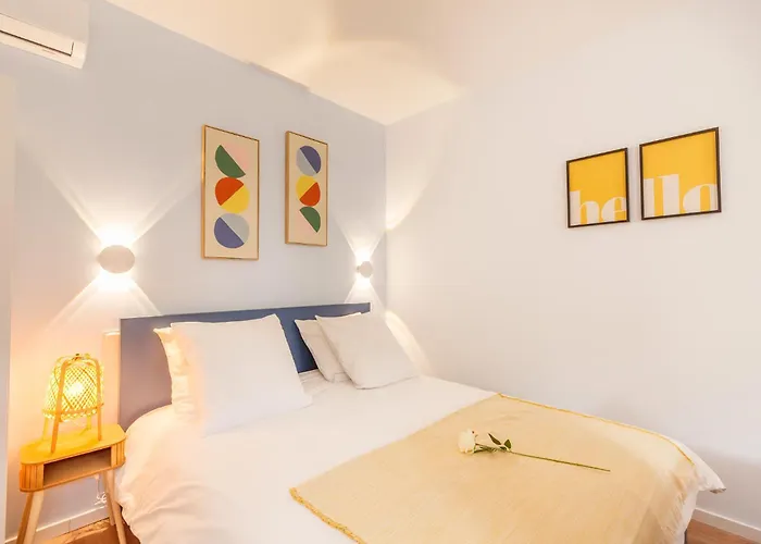 Daumas 3-moderne Et Τουλόν